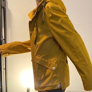 L’UOMO Yellow Rain Coat